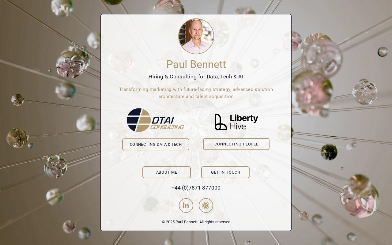 Paul Bennett logo